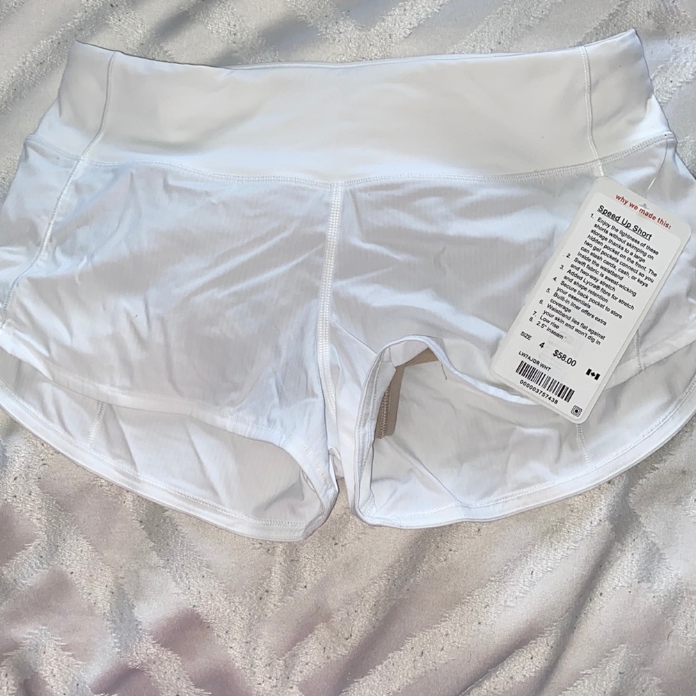 Lululemon Speed Up Short!